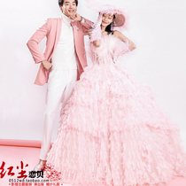 New Exterior View Brigade Filming Movie Lovers Taking Photos And Writing True Pink Feather Wedding Dresses Smear Gowns Movie Themed Costumes
