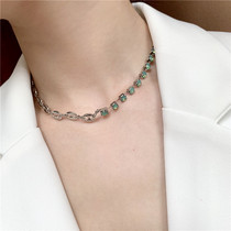 Left ear) justine Lake green rhinestone necklace European and American Net Red Pig Nose chain splicing choker White Diamond choner