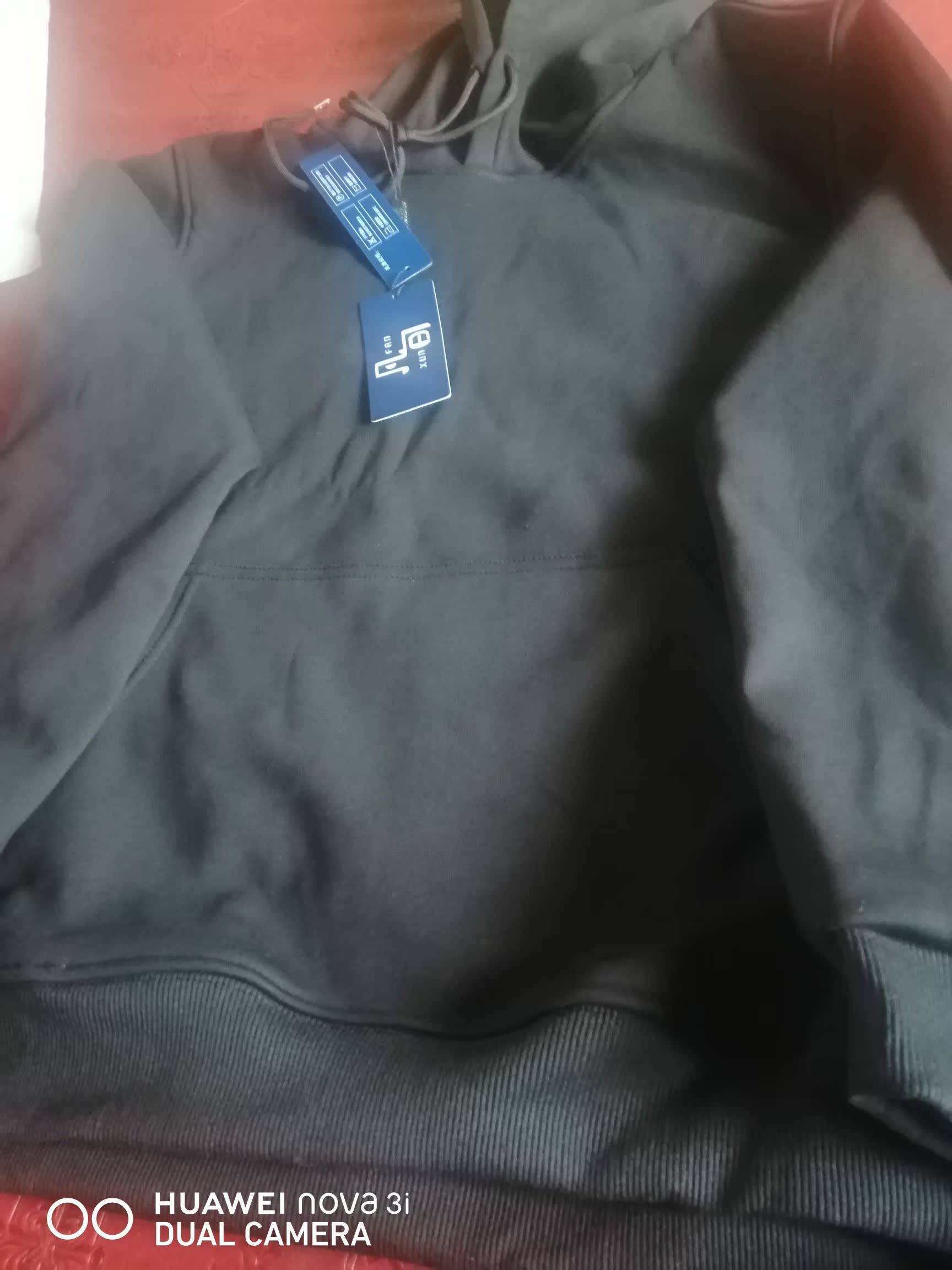 内幕爆料探路者衣服？在户外里算？卫衣怎么样呢？质量如何？老鸟吐槽评测