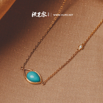 Streamer Les yeux Eye Series 18K Gold Natural Sleeping Beauty Turquoise Pendant Necklace choker