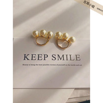 Façi Celi Wind Three Pearls Earrings Earrings Woman Retro Heben Minimalist Net Red Walking Show Temperament Earrings