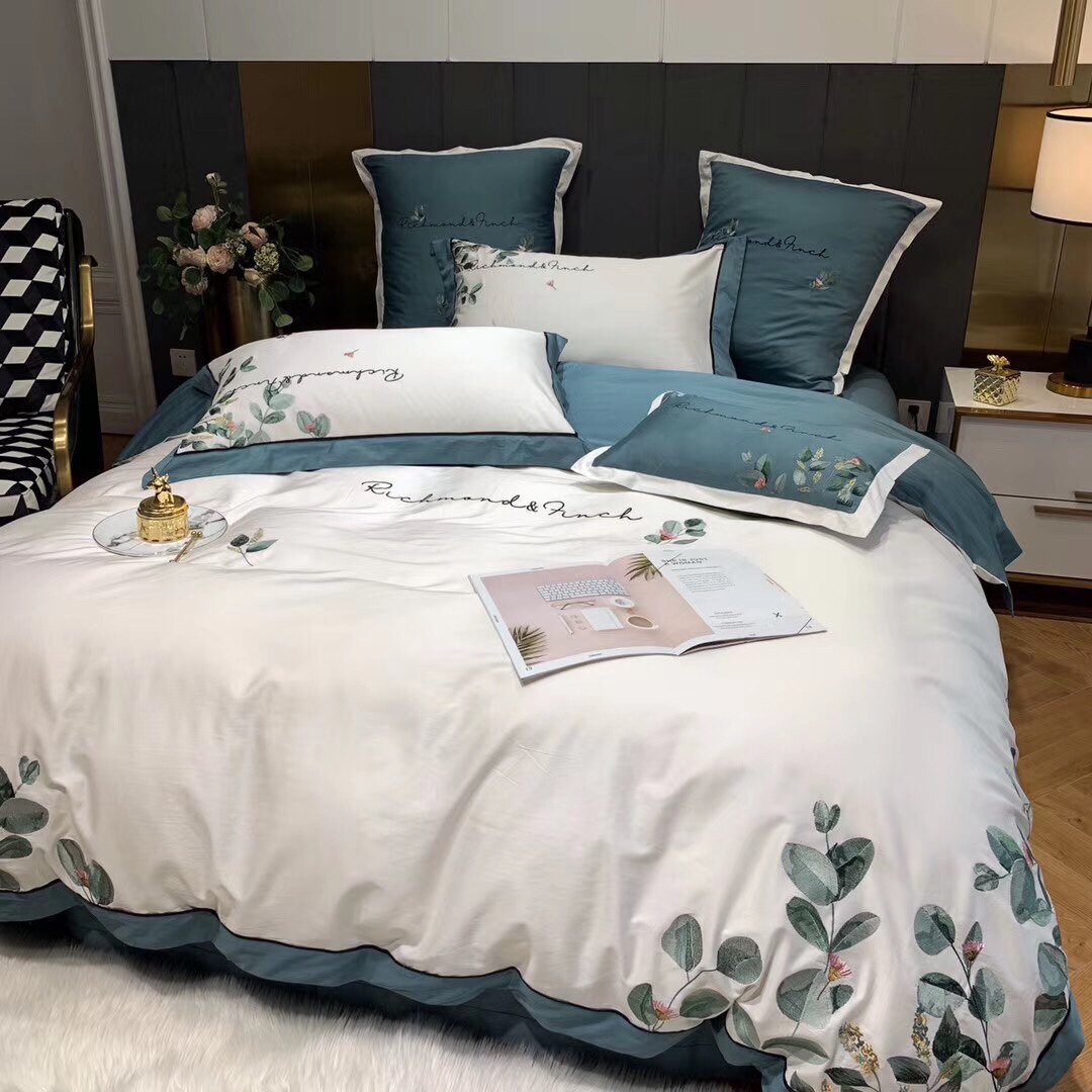 High-quality imported 60 long-staple cotton embroidery four-piece set high-density pure cotton delicate and soft heavy industry Su embroidery style