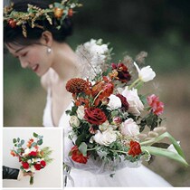 Mori Korean high-end bride red hand holding flower props simulation bouquet photo studio wedding photography tour Street shooting bouquet