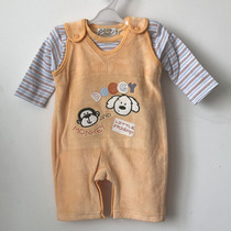 Baby spring and autumn one-piece clothes velvet baby climbing to serve newborns premature babies 0-3 months 2 pieces long sleeves T