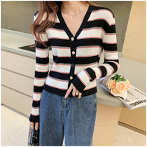 Knitted cardigan womens 2020 autumn and winter New Korean version of gentle wind V neck top striped color wear thin sweater