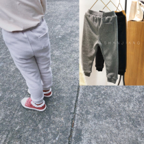 The city of beautiful girls baby plus velvet leggings Joker winter new childrens clothing foreign gas bunches small pockets