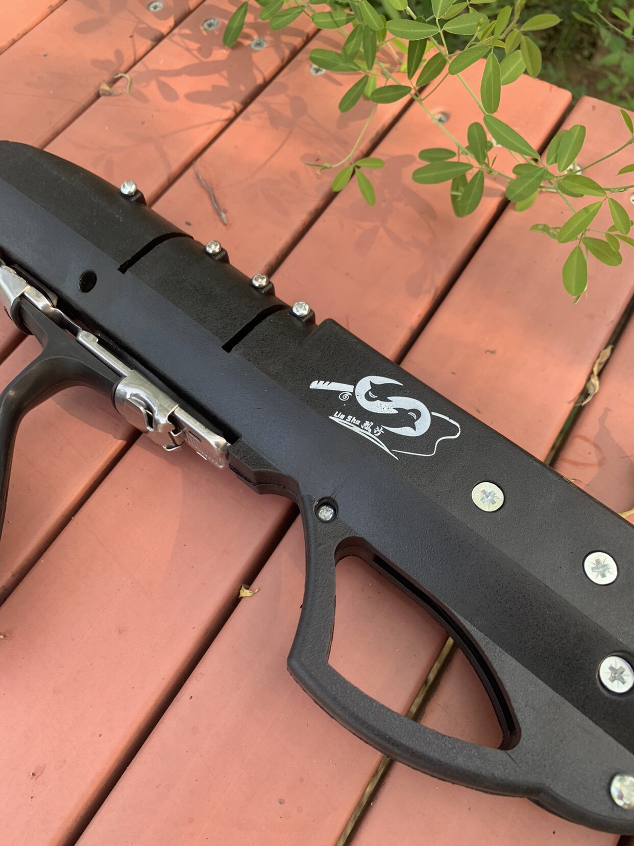 товар из китая 烈沙多功能鱼竿射鱼鱼竿折叠弹弓路亚筏竿船钓户外折叠鱼竿海陆空 0431