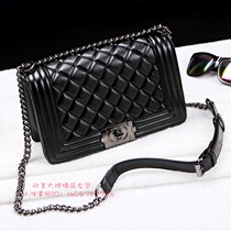 European Station Womens Bag 2021 New Fashion Joker Chain Bag Leather Shoulder Shoulder Hand bag Bag