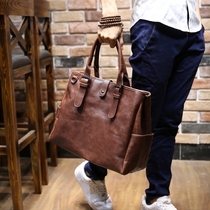 The new leather Korean version of the mens bag casual bag shoulder bag crossbody bag handbag travel bag leather mens bag tide