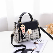 Autumn and winter bag women 2021 New Tide Korean version of small square bag shoulder shoulder bag Joker Hand bag