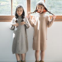 Childrens clothing 2020 autumn and winter New Girl sweater dress long Korean version of the child long sleeve hooded long skirt