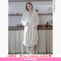 RooMance Ru Manji Coral Suede Sleeping Gown Woman Autumn Winter Warm Sleeping Suit Long double face Garnter with hat morning robe