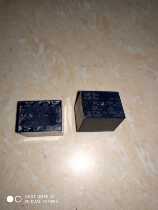 Original relays 812H-1A-C four-pin 12v12A brand new quantity is not much