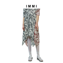 (Designer brand IMMI) letter print pleated irregular skirt 191SK051X