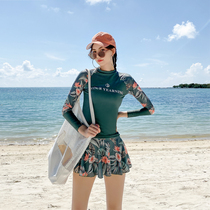 2021 new long sleeve sunscreen split swimsuit women beach dress belly thin body conservative swimsuit surfer