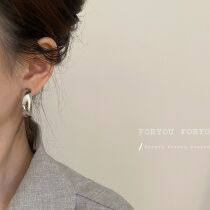 S925 silver needle European and American wind large earrings metal texture ear ring extremely simple wind personality exaggeration 2021 new