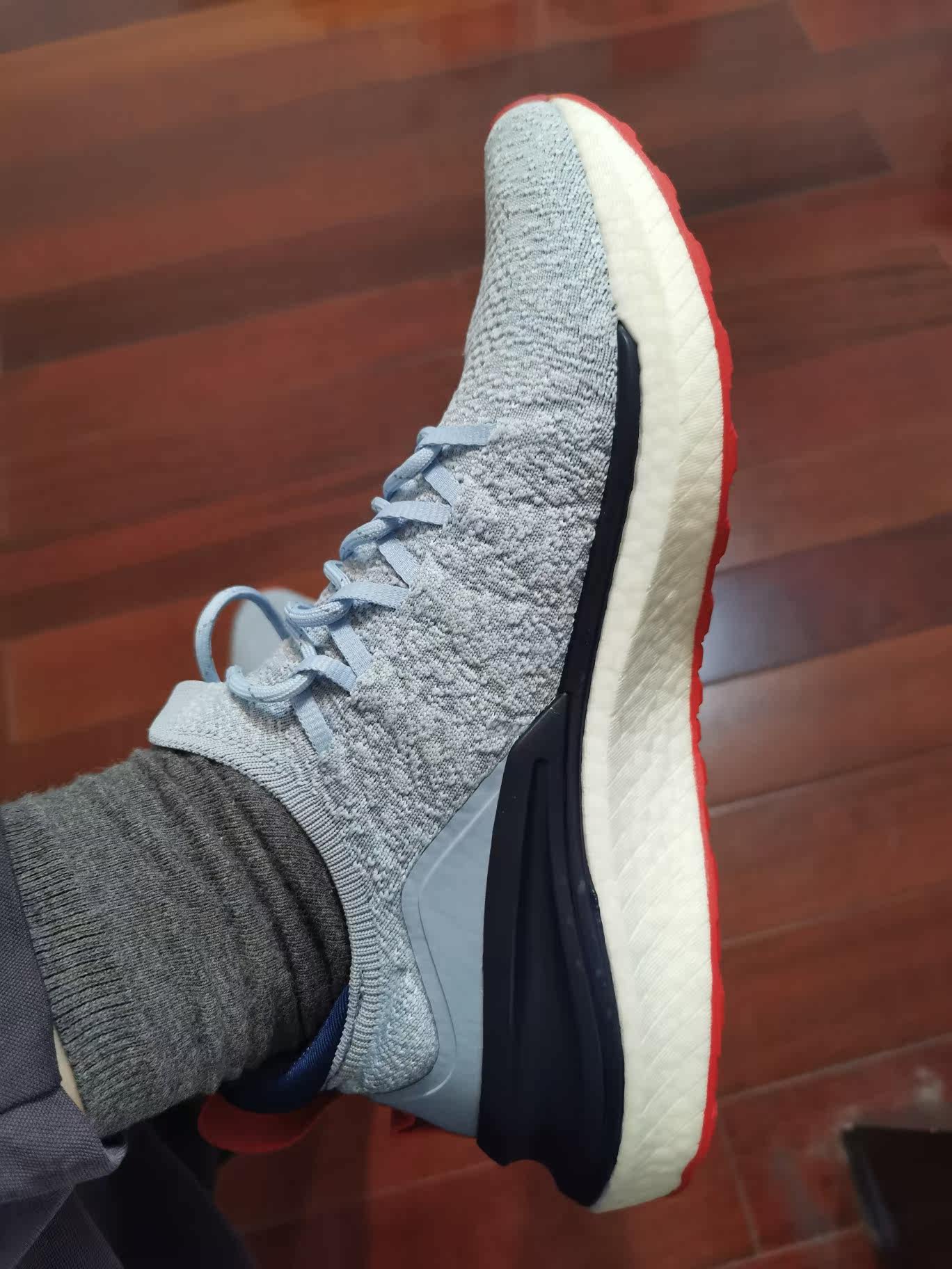 小米休闲运动双肩包多少钱，小米休闲运动背包质量怎么样