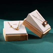 New solid wood pendant display seat necklace storage rack simple jewelry display props window ornaments