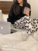 Catch your eyeballs ~ small fashionable design pajamas women's spring and autumn loose bat shirt BAO WEN pants suit