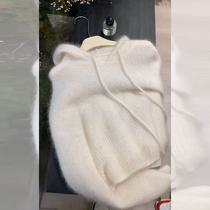 Honey color Xuan advanced milk fufu sweater women 2022 autumn and winter new white hooded raccoon fleece sweater