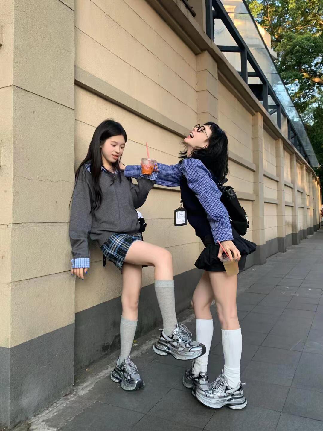 迪丽热巴同款骆驼银月老爹鞋 银色厚底设计拉长比例 增高显瘦不累脚