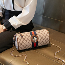 French official Caring Koko ~ light extravagant design kitty head chain single shoulder inclined cross genuine leather bag girl