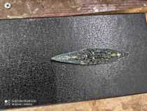 1 2000 ships of the USS California Battleship Model