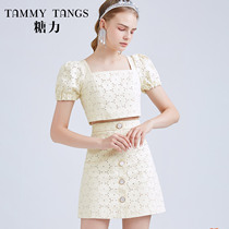 (Mall same section) Sugar spring Summer New short blouses Half body dress Two sets Slim Fashion Suit Women