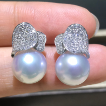10-11mm Cold Light Australia White Pearl Earrings 18K Gold Diamond Seawater Pearl Earrings Round Strong Light Fashion Earrings