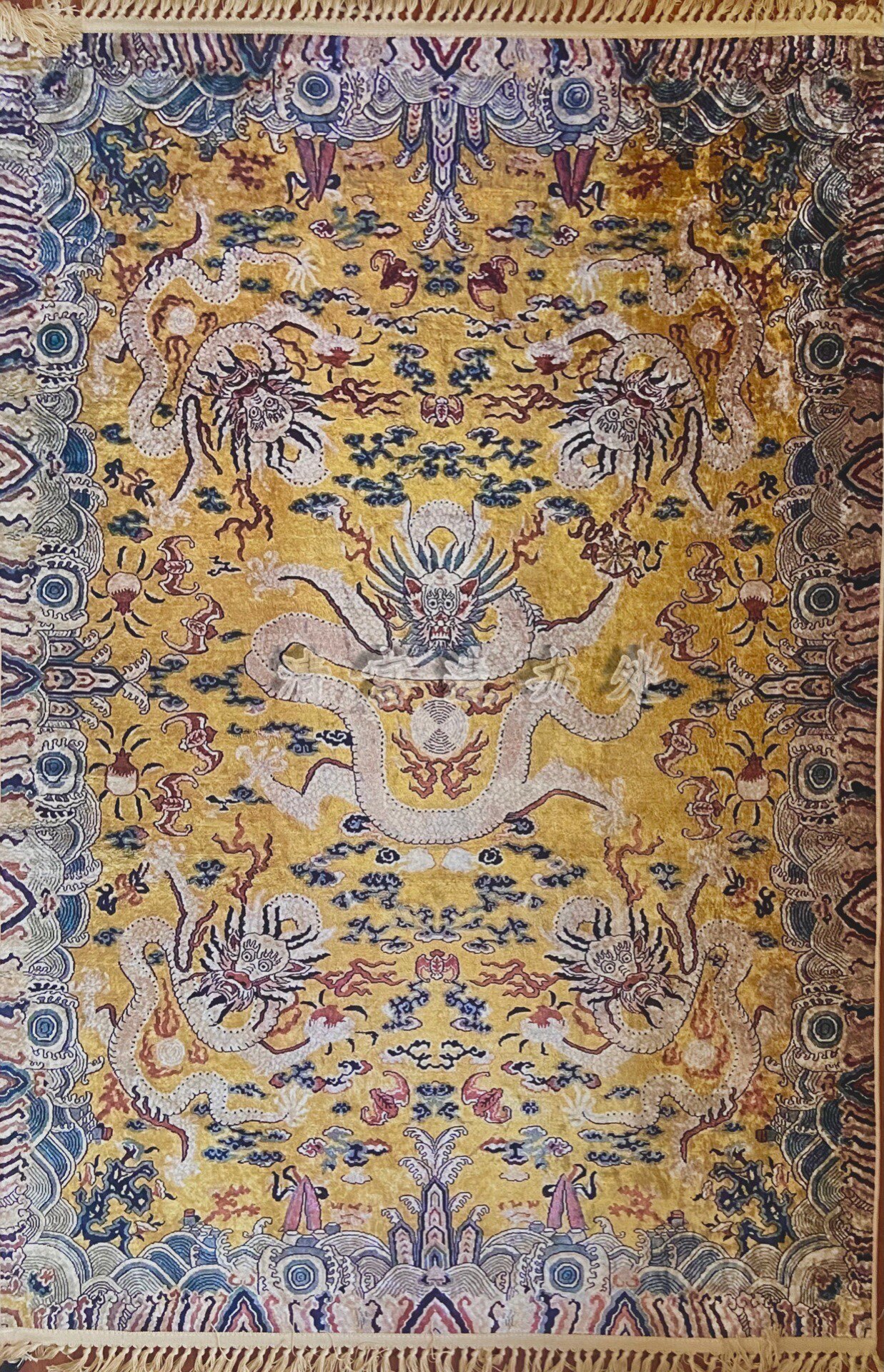 Forbidden City Qianqing Palace carpet Dragon pattern carpet The same style in the Forbidden City Made by the Qing Palace Manufacturing Office, not made by the inner court