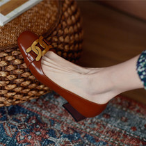 Givenivan delicate beauty ~ 2022 new dermis Femininity Shallow head with coarse heel metal Decoration