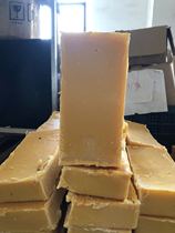 Radio high frequency yellow wax A piece about 1kg freight 8 yuan to shoot more than one piece Contact me to change the freight and then pay