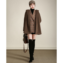 NZ Black Mark Imported Loca Velvet Camel Curry Leather Edge Short even cap Sheep camel fur coat with small fur coat