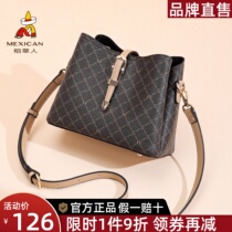 Scarecrow Ms bag 2023 new retro - coloured single shoulder bag female bag slope bag