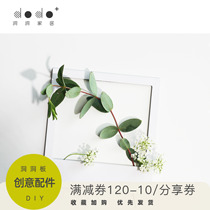 dodo refrigerator stickers Polaroid photo frame magnets Personality simple magnetic stickers Guangdong creative hole board accessories