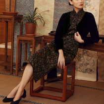 Autumn water ballad (autumn language) silk velvet short jacket black cardigan Chinese modified Tang dress cheongsam outside female