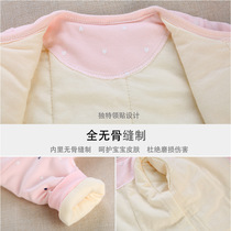 Little baby winter clothes split suit three months four babies seven clothes eight winter thickened warm two-piece set