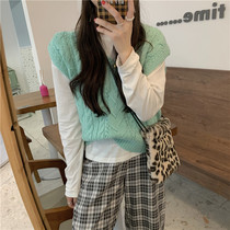 2021 Spring and autumn new ladies trendy fashion design sensation small crowdwear vest knit waistcoat for autumn and winter horse