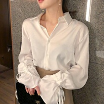 2019 early autumn retro Hong Kong taste design sense niche trumpet sleeve chiffon white shirt light cooked top ladies