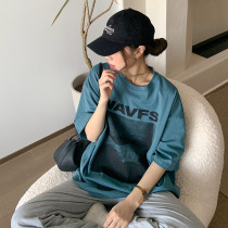 Korean retro nostalgic pattern loose short-sleeved t-shirt female ins design sense niche top wild student half-sleeve tide