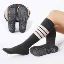 Yoga Socks Professional Non-slip Pure Cotton Lady Midcylinder Prati Breathable Sports Fitness Point Gum Calf Socks Autumn Winter