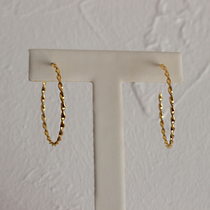 The old customer gives back the good looking 100 lap twist trendy ear ring tonbody 925 pure silver simple ear stud female earrings