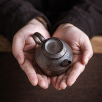 Wu Zhen Jingdezhen handmade iron glaze flat cover pot Japanese antique old ceramic teapot kung fu tea set single pot