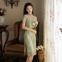 Lace cheongsam womens summer young net red green tea break French niche fresh and elegant improved version dress