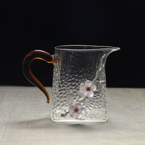 Japanese-style hammer pattern heat-resistant glass fair cup Kung Fu tea tea separator color transparent male cup long mouth handmade uniform teacup