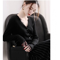 Beautiful imported 60 wool strips Delicate and soft lace V-neck long-sleeved wool cardigan
