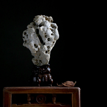 Jing Chi Qing tea space study desk Ya Shi natural Taihu stone ornamental stone Su Gong ebony base