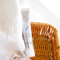 Skin filling with water Perleja antiquity mask water tonic water Tibright staying up all night First aid Sleep mud film daubing style free of washing