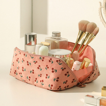 Toiletries Travel Portable Large Capacity Makeup Bag Skin-care Pint Woman Containing Makeup Brush Small Pen Bag Ins Wind Net Red
