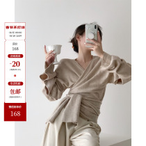 ICTS early autumn is always gentle rice variegated black soft waxy feel gentle atmosphere cross strap knitted cardigan